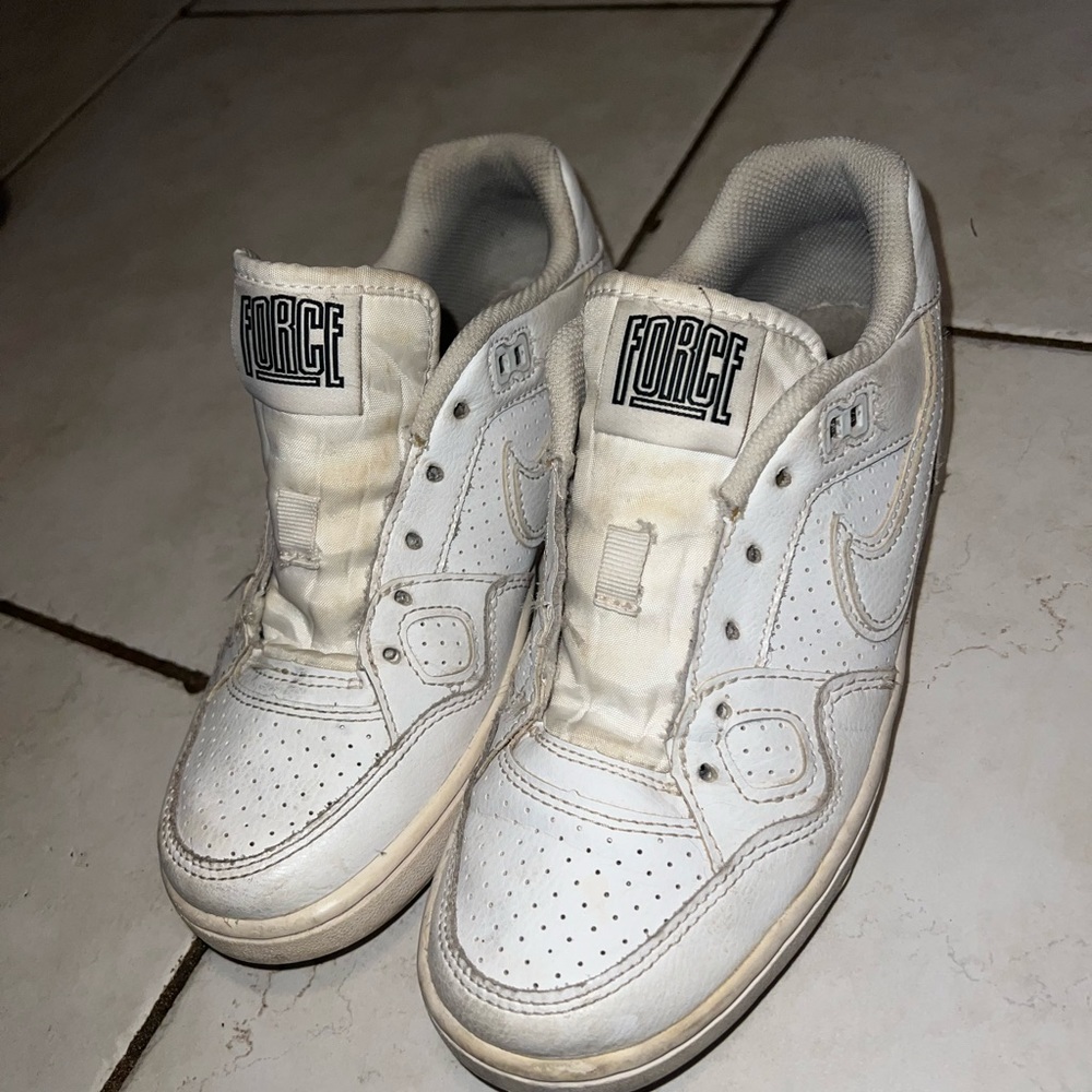 Nike Air Force Lows all white